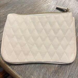 Quilted Cream Cosmetic Bag NWOT